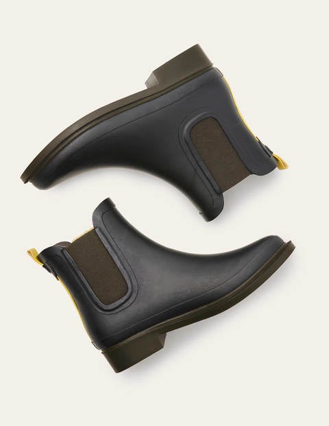 Chelsea wellington deals boots