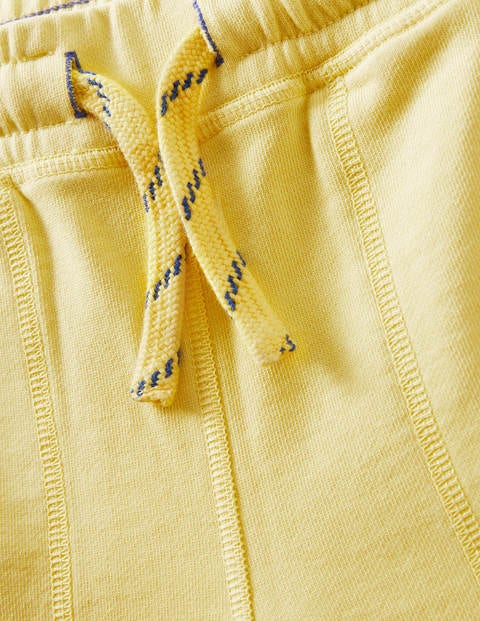 Garment-dyed Sweatshorts - Sweetcorn Yellow | Boden EU