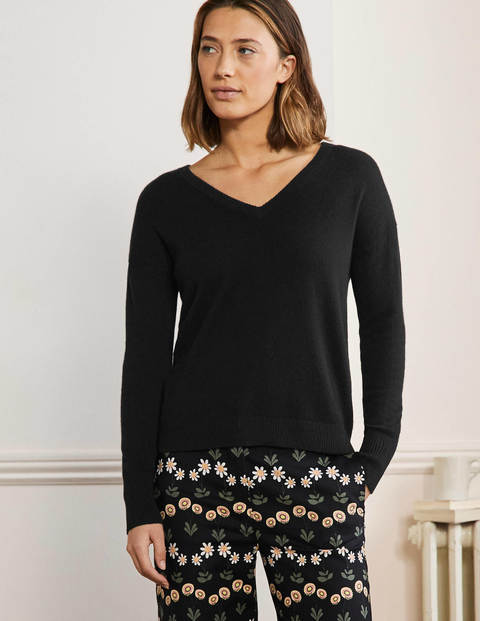 Cashmere V-neck Relax Jumper - Black | Boden US