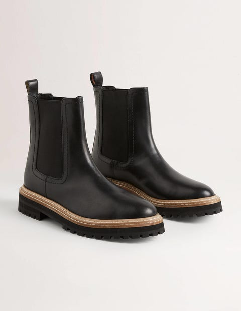 schuh adam chunky chelsea boot in black