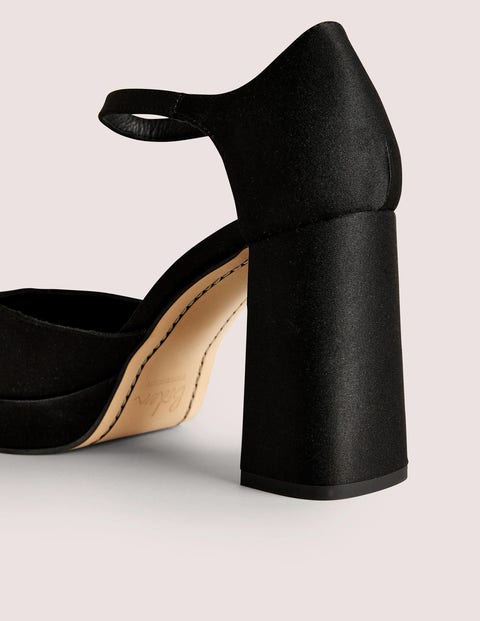 edie closed toe platforms