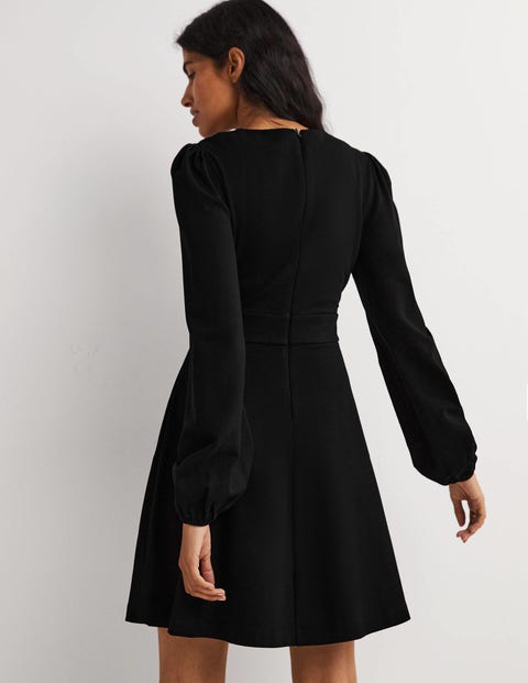 Jerseykleid mit V-Ausschnitt - Schwarz | Boden DE