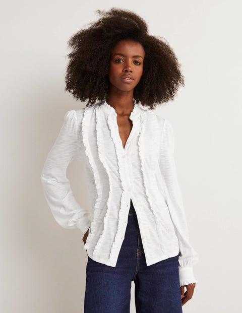 white ruffle shirt forever 21