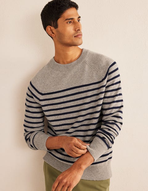 boden mens jumpers