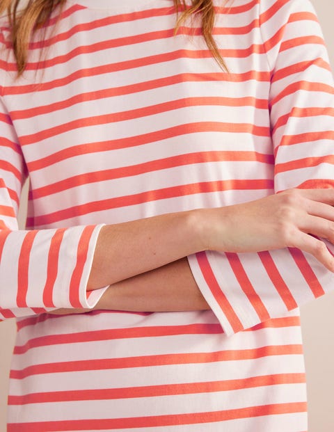 t shirt dress with jeans