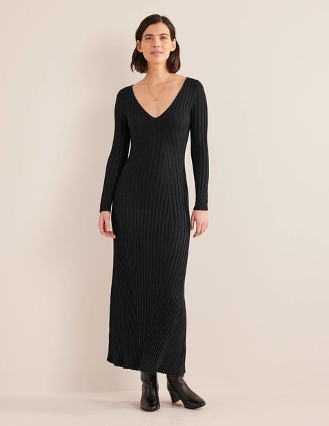 black ribbed dress