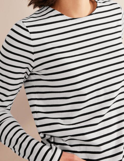 The 15 Best Breton Striped Shirts for Grown Women