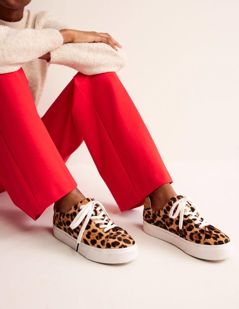 P448 Leopard Sneaker with Pink Laces | EVEREVE