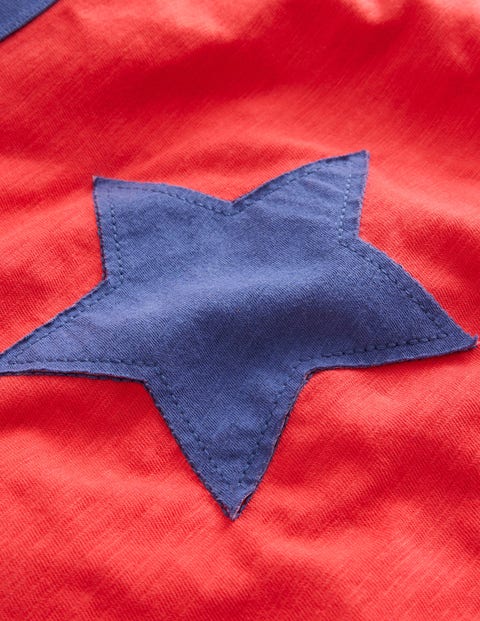 red and blue raglan shirt