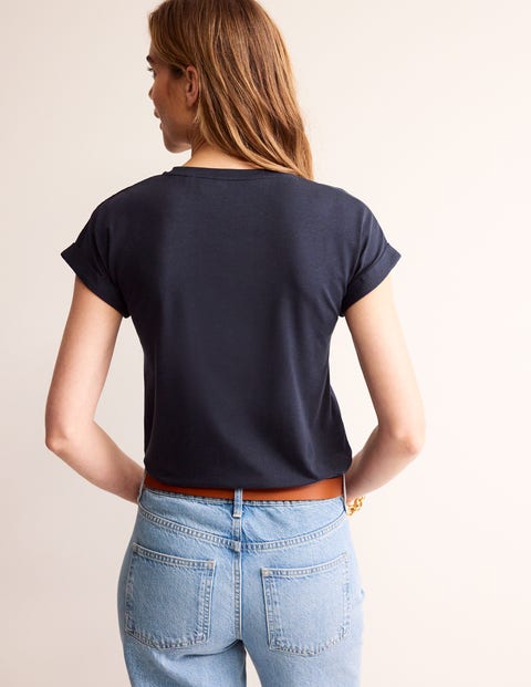 Turnback Cuff Crew T-shirt - Navy | Boden US