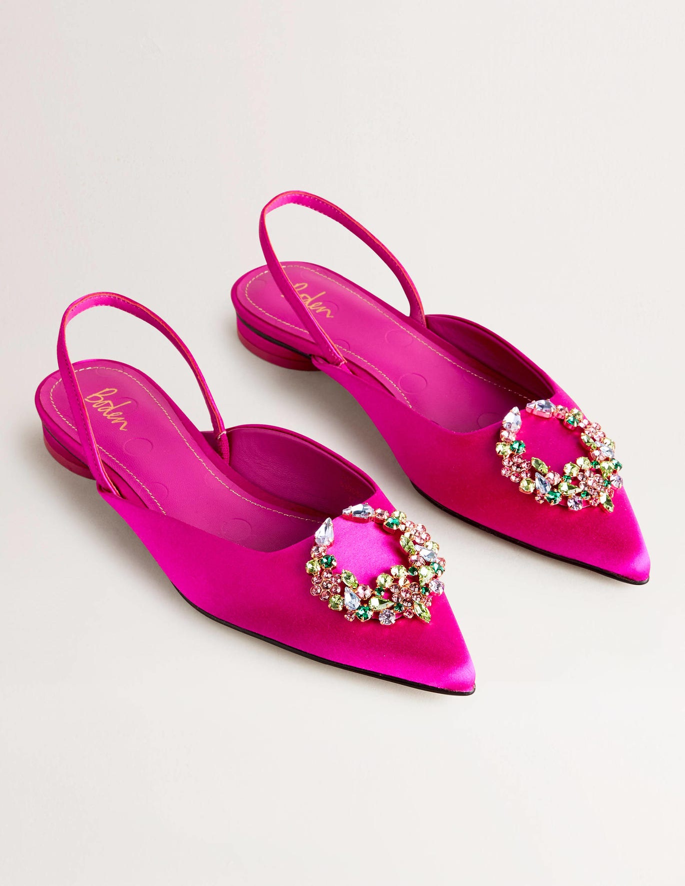 Verzierte Satin-Riemchensandalen von Boden