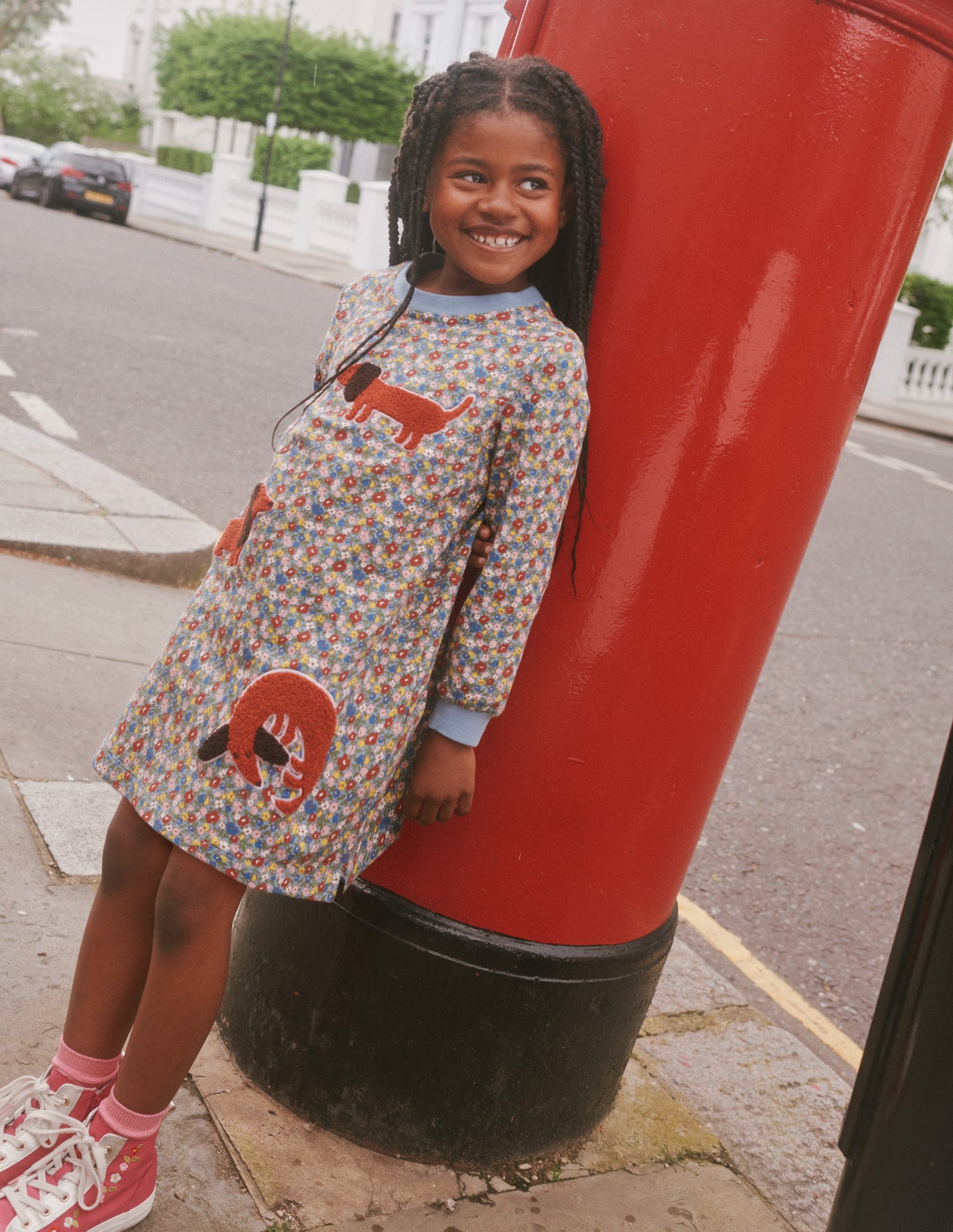 Boden Applique Sweatshirt Dress - Pebble Blue Flower Dog