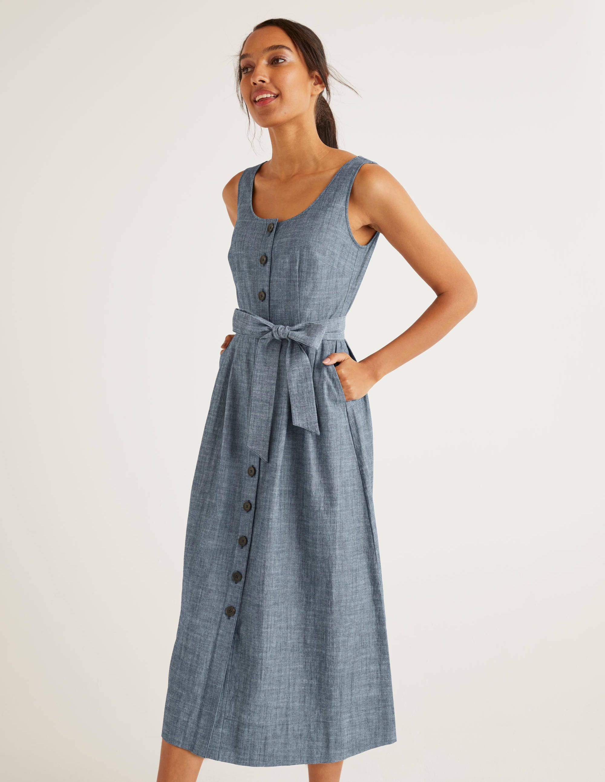 button through bodycon dress