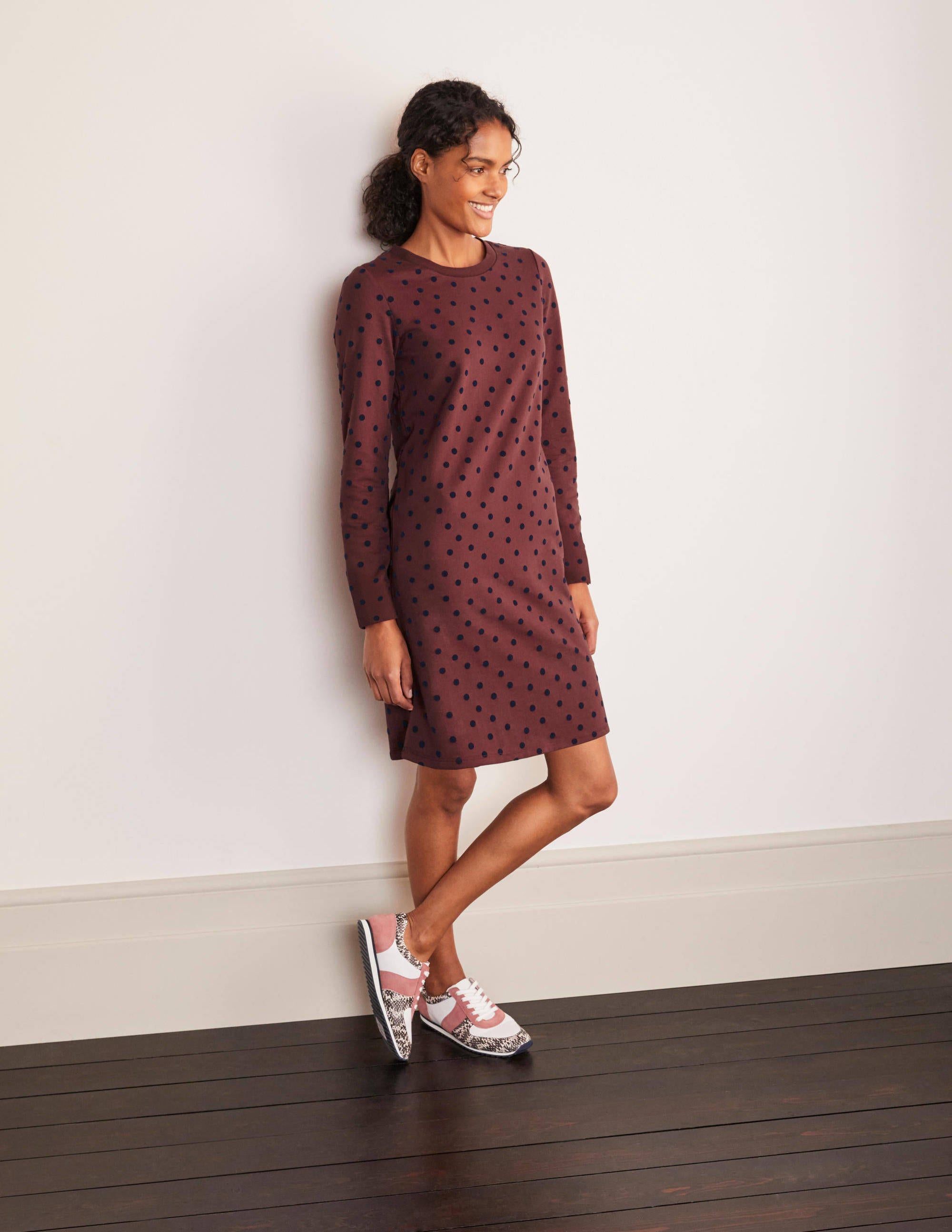 Sweatshirt Kleid Grau Meliert, Bouclé Punkte | Boden DE Sweatshirt Kleid Grau Meliert, Bouclé Punkte | Boden DE