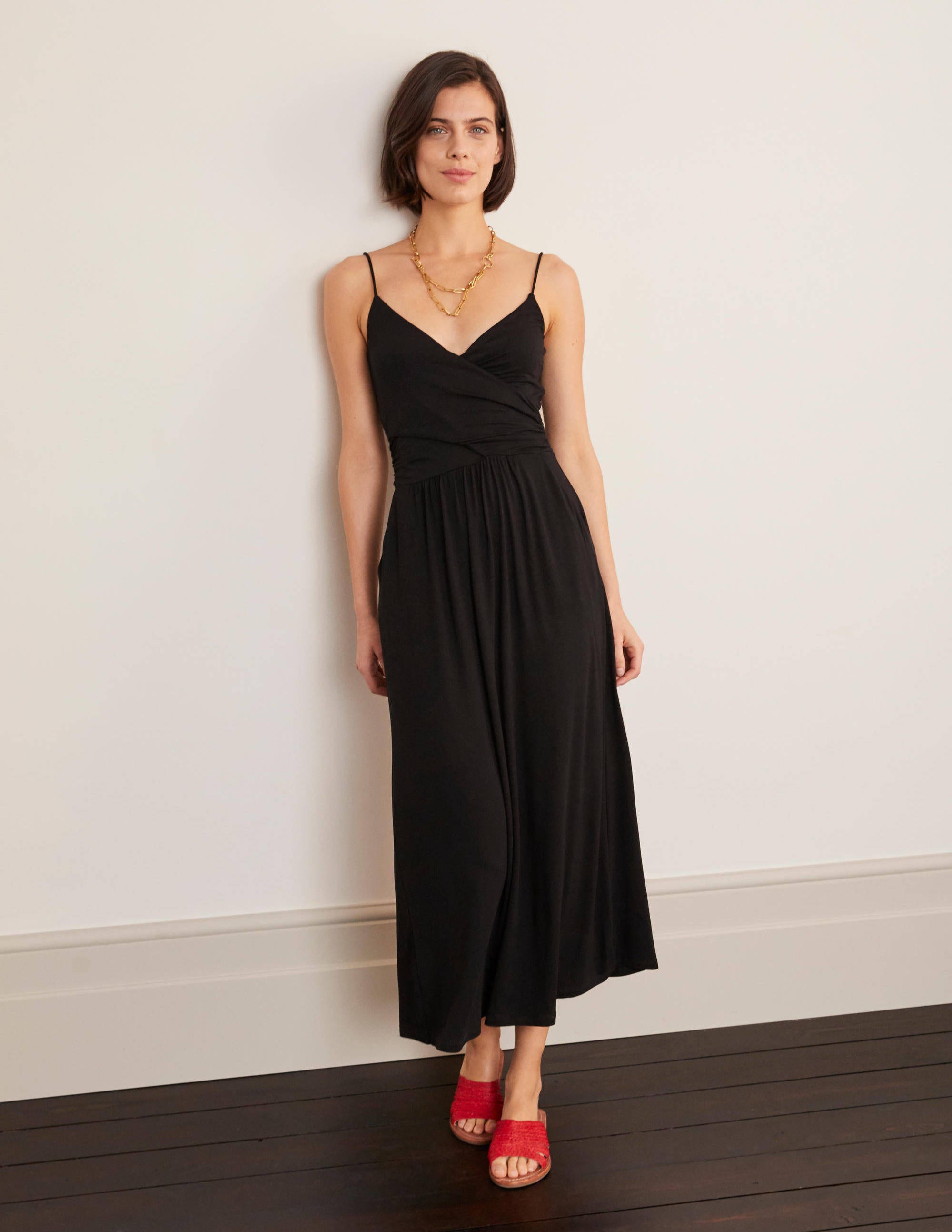 jersey black midi dress