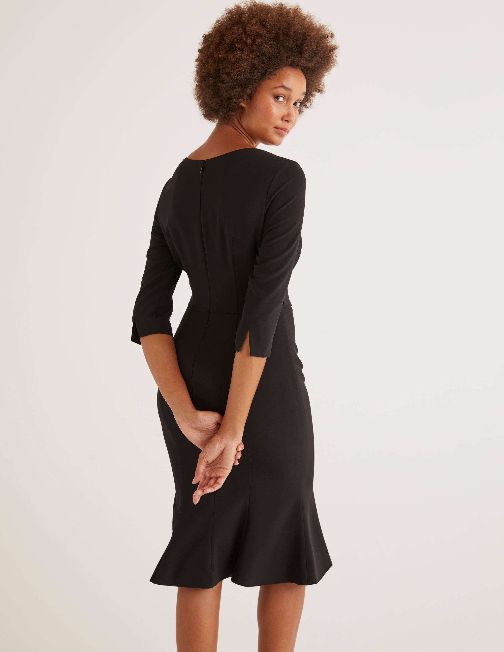 kick flare black skirt