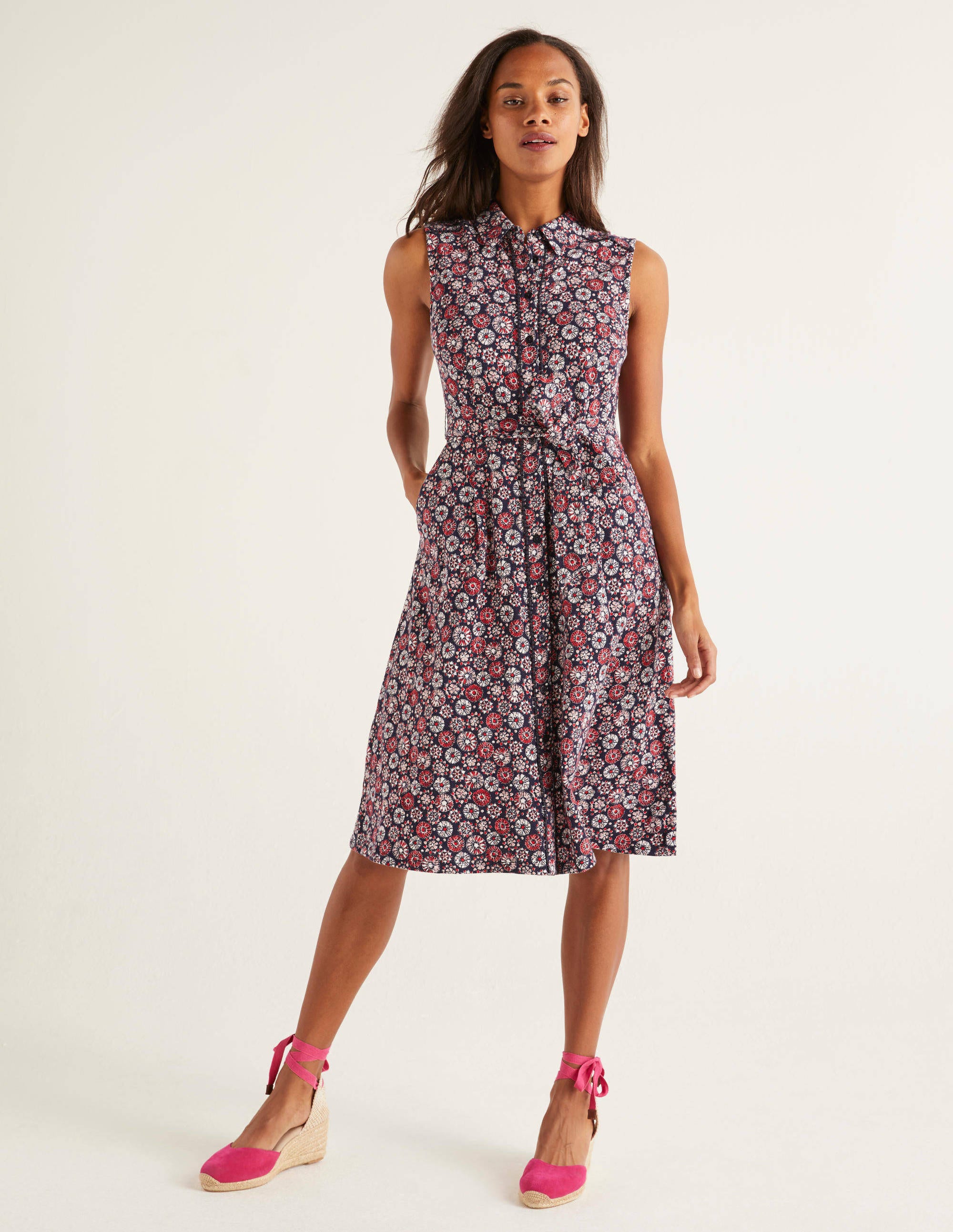 boden relaxed tiered hem shirt dress