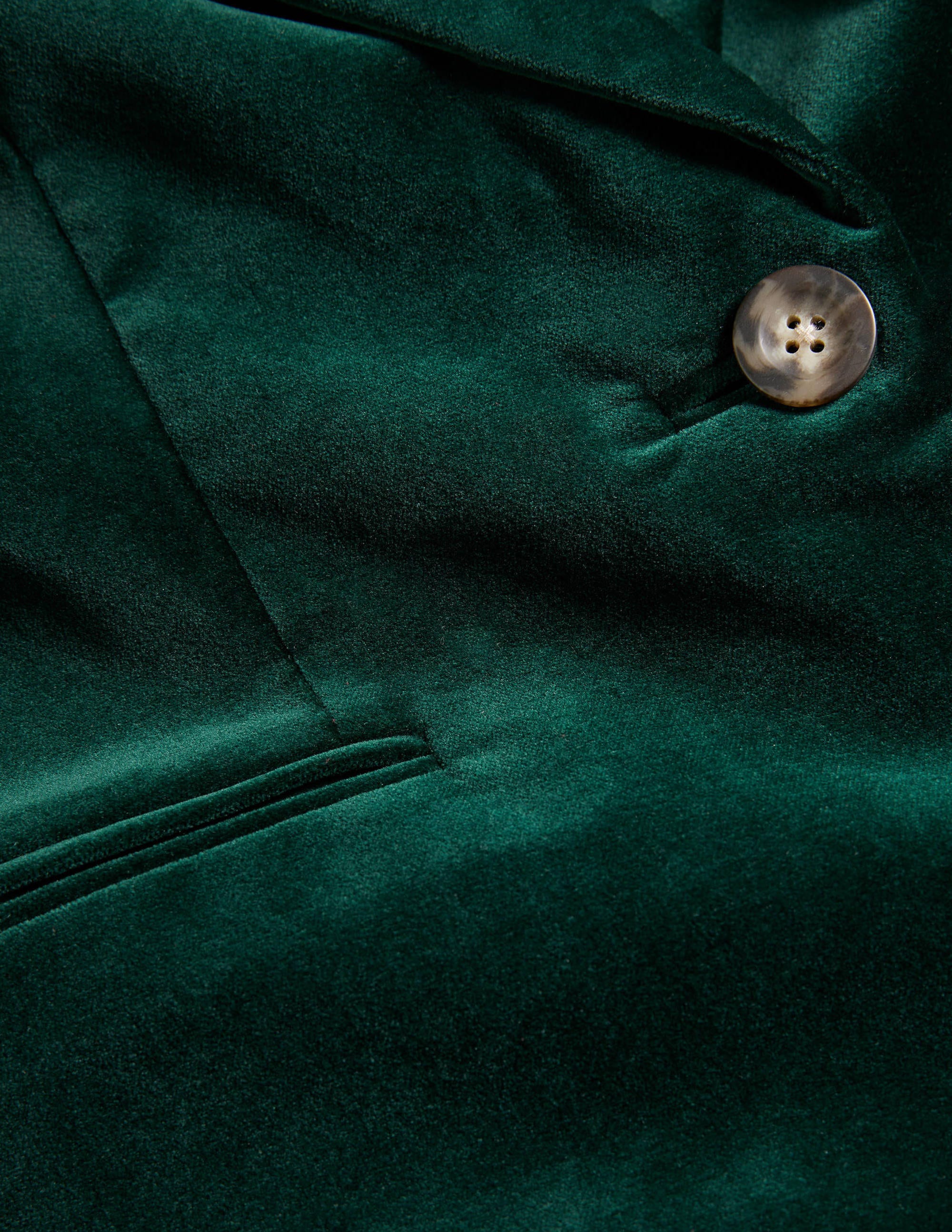 green velvet blazer vegan