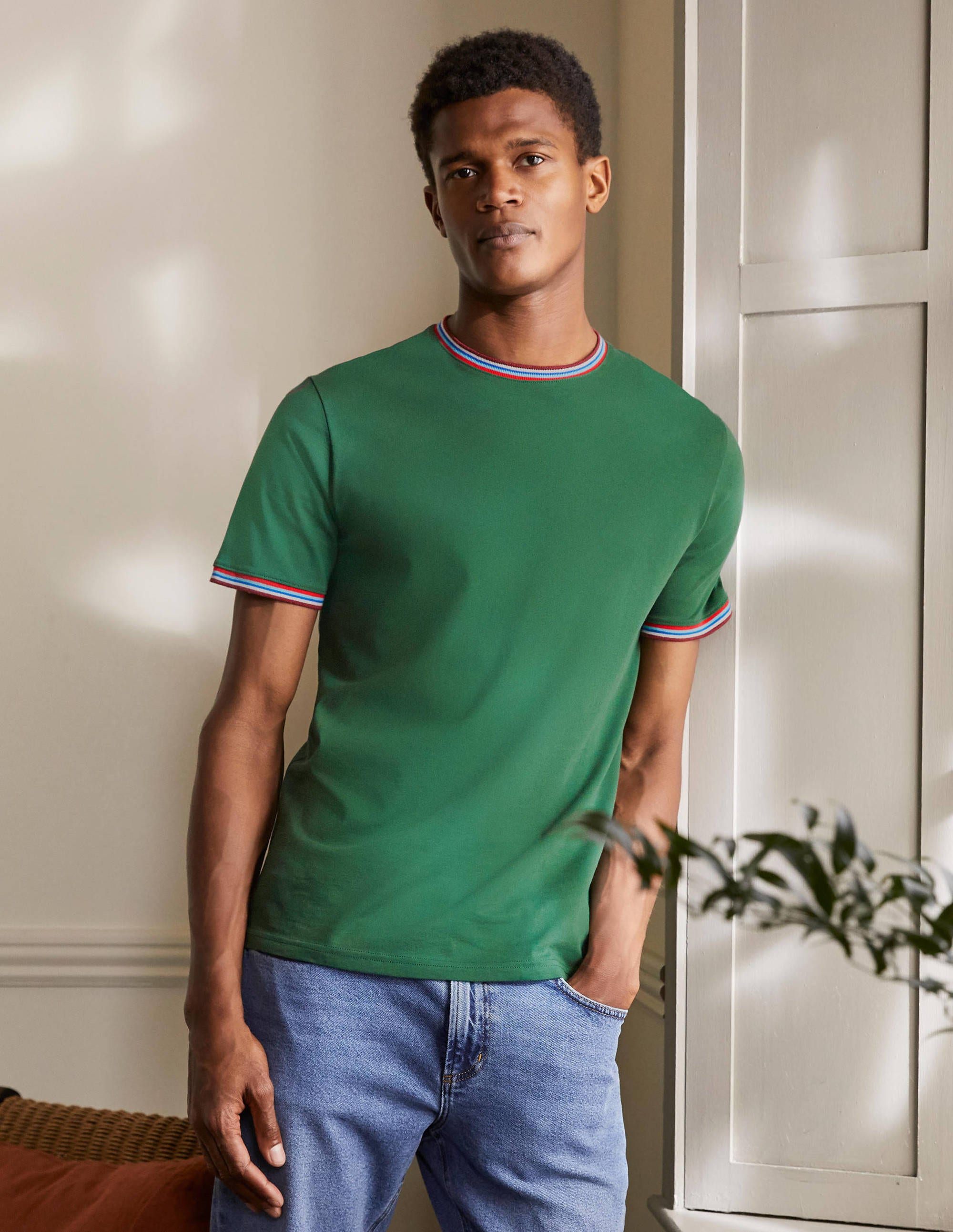 T-shirt à détail rayé GRN Homme Boden, Green