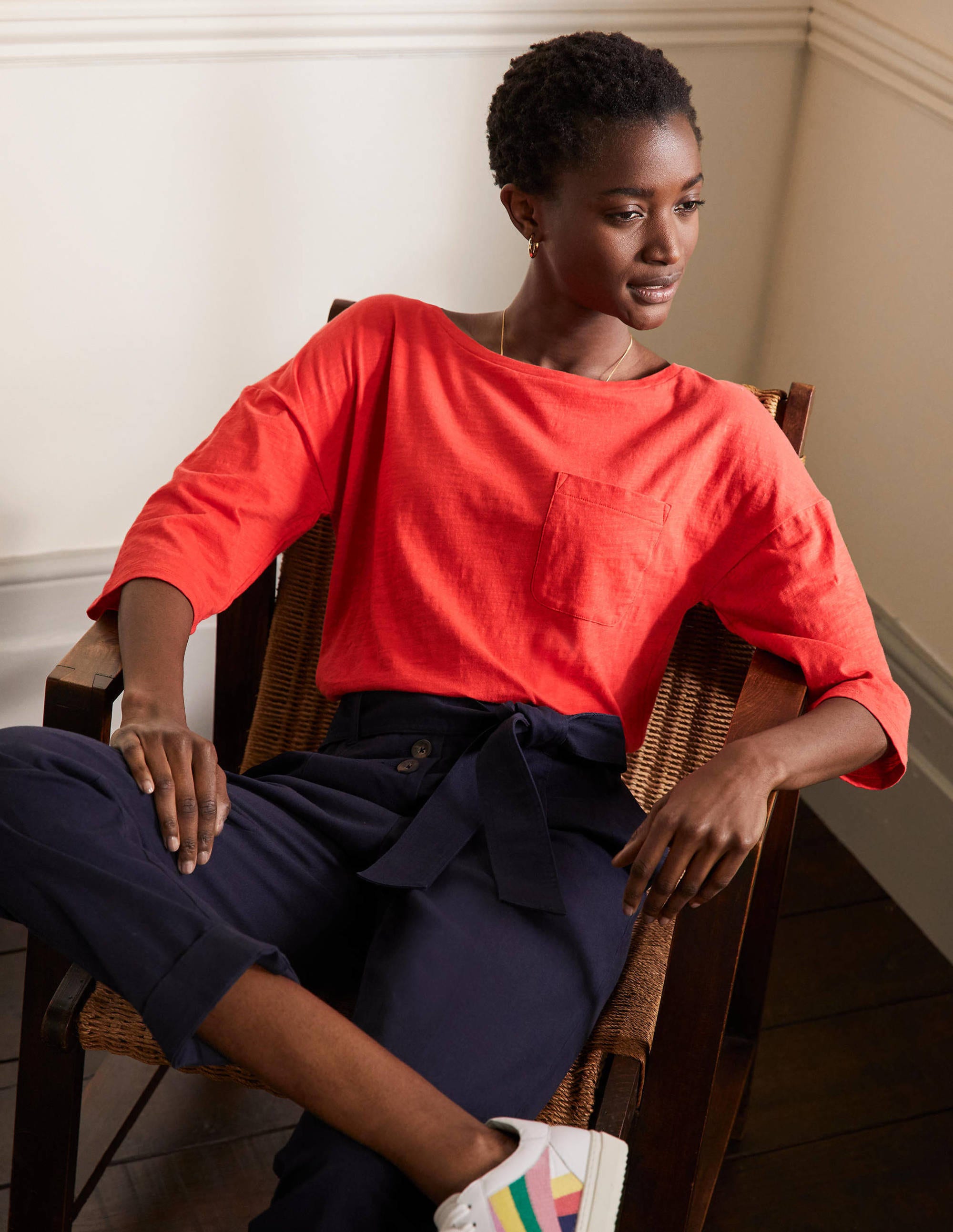 Le T-shirt à col bateau en coton LRD Femme Boden, Red
