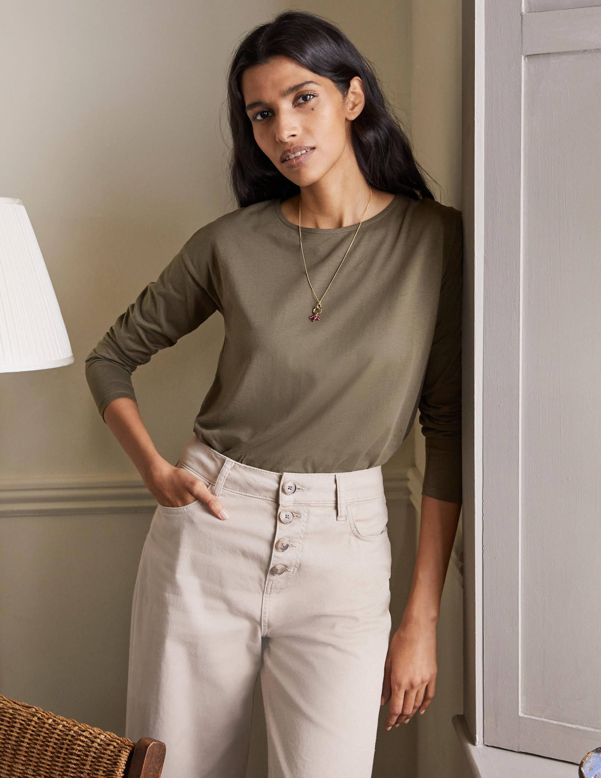 Top à épaules tombantes Supersoft KHK Femme Boden, Kaki
