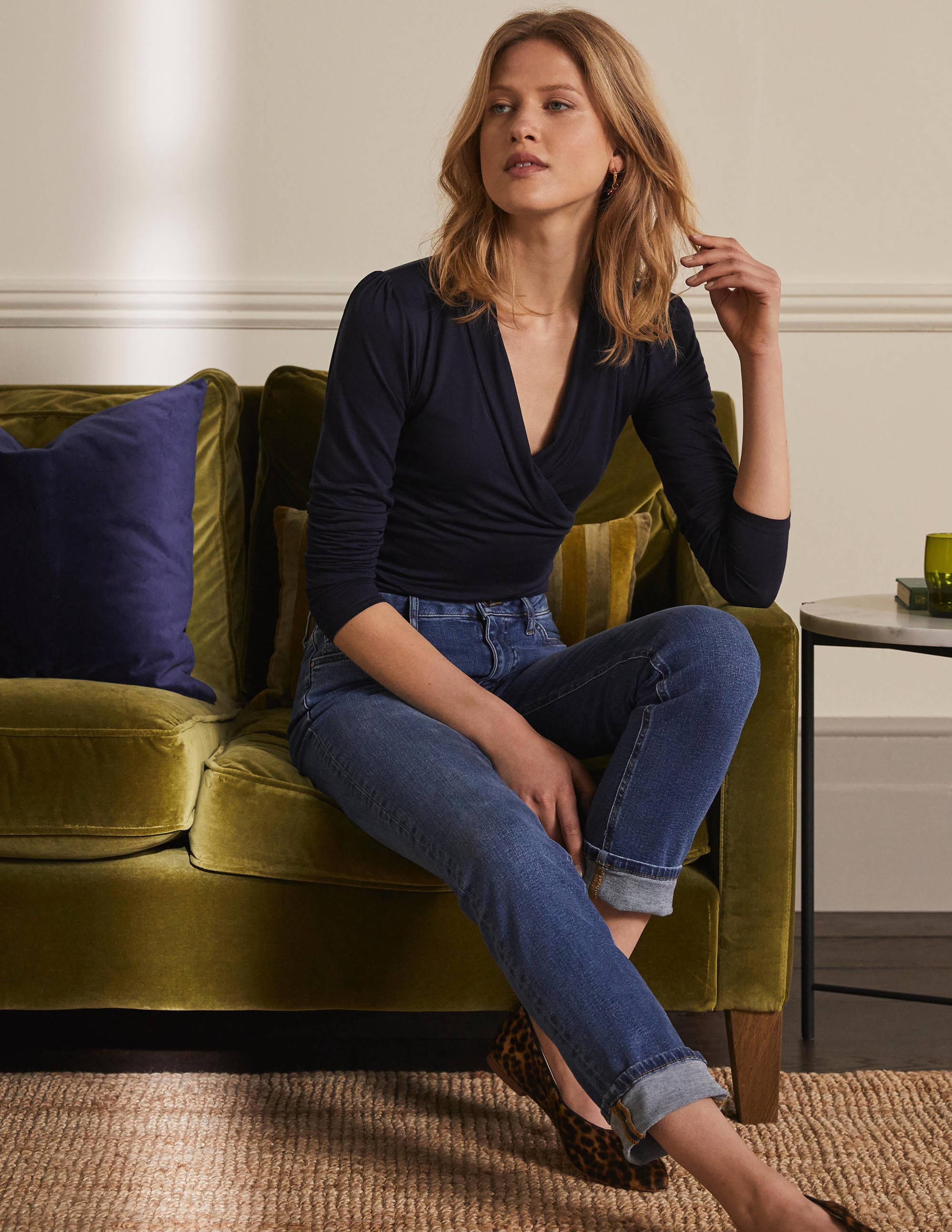 Top cache-cœur Lara NVY Femme Boden, Bleu marine