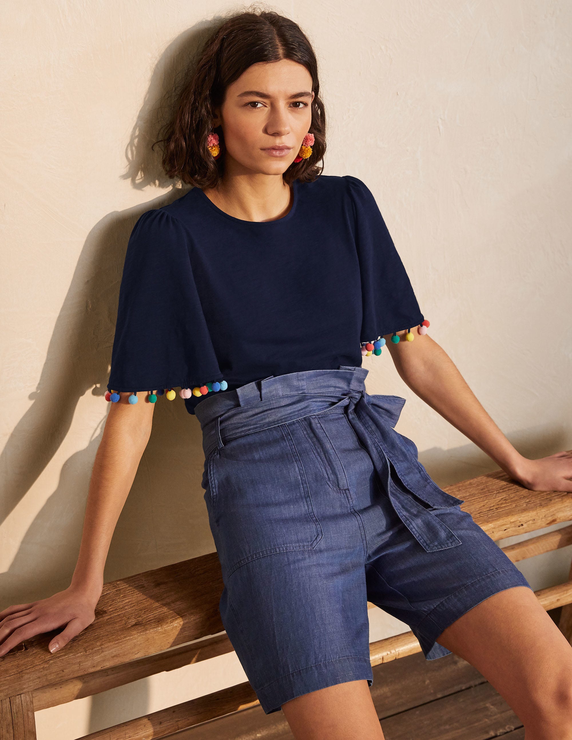 Top Eloise en jersey avec bordure à pompons NAV Femme Boden, Bleu marine