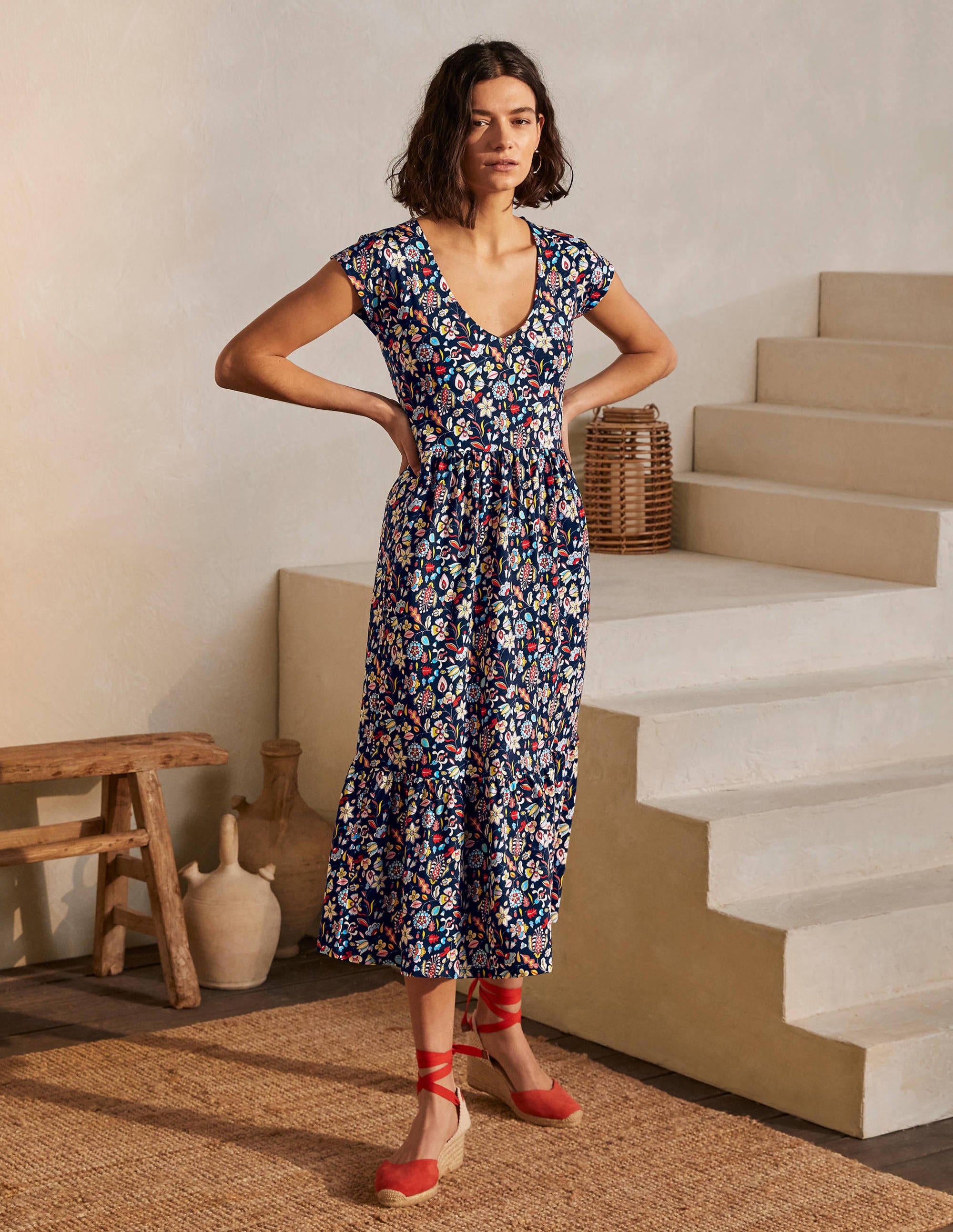 Robe volantée à col V arrondi en coton NVY Femme Boden, Navy