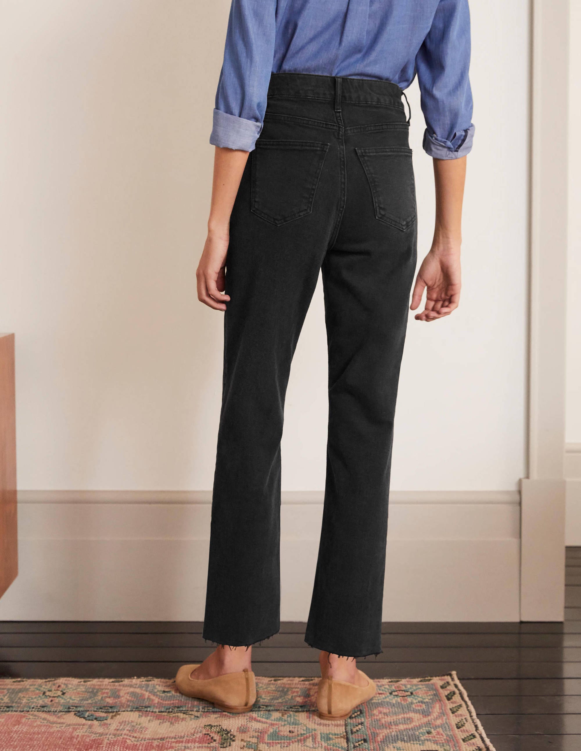 Relaxed Straight Jeans - Washed Black | Boden UK