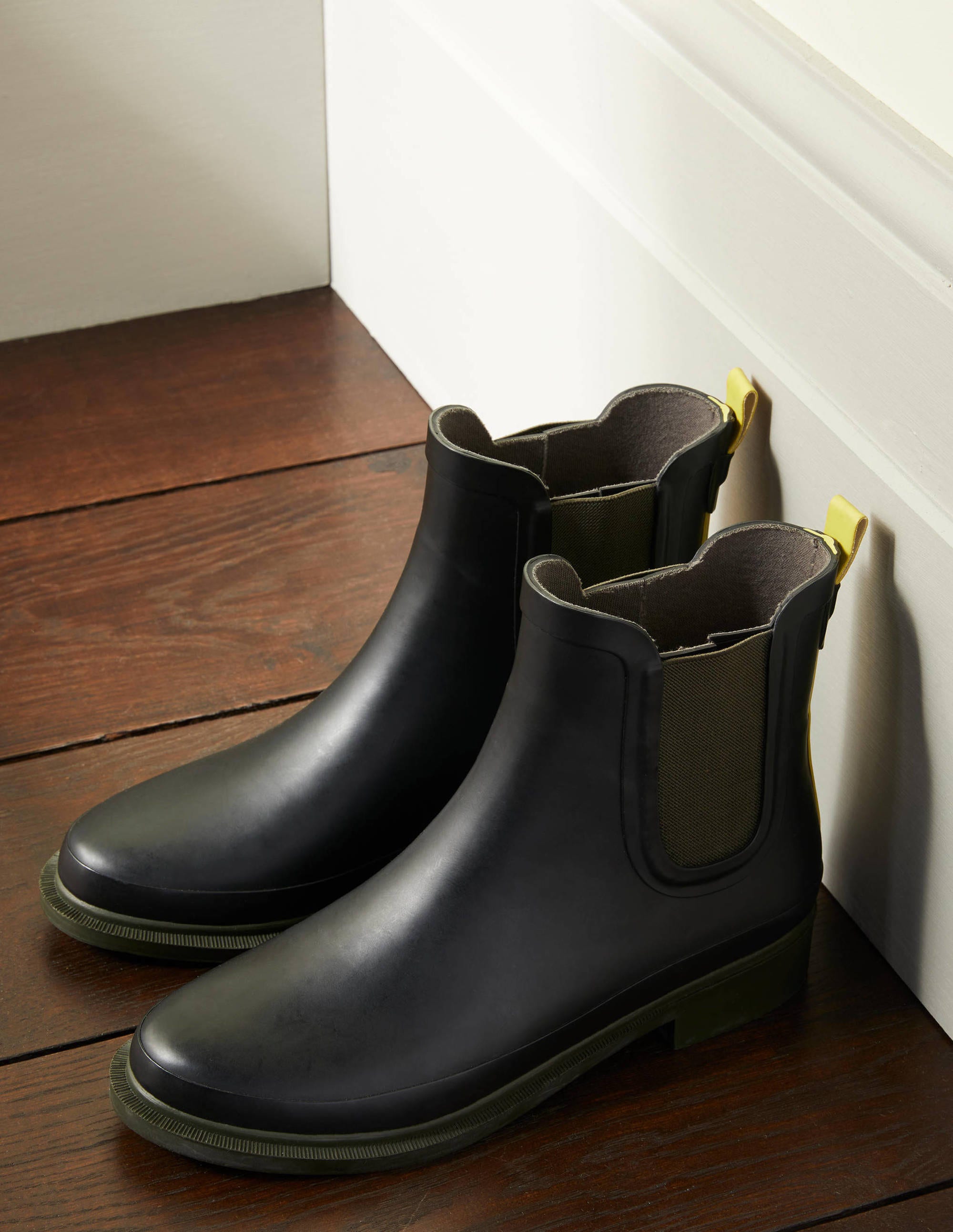 mens chelsea wellington boots