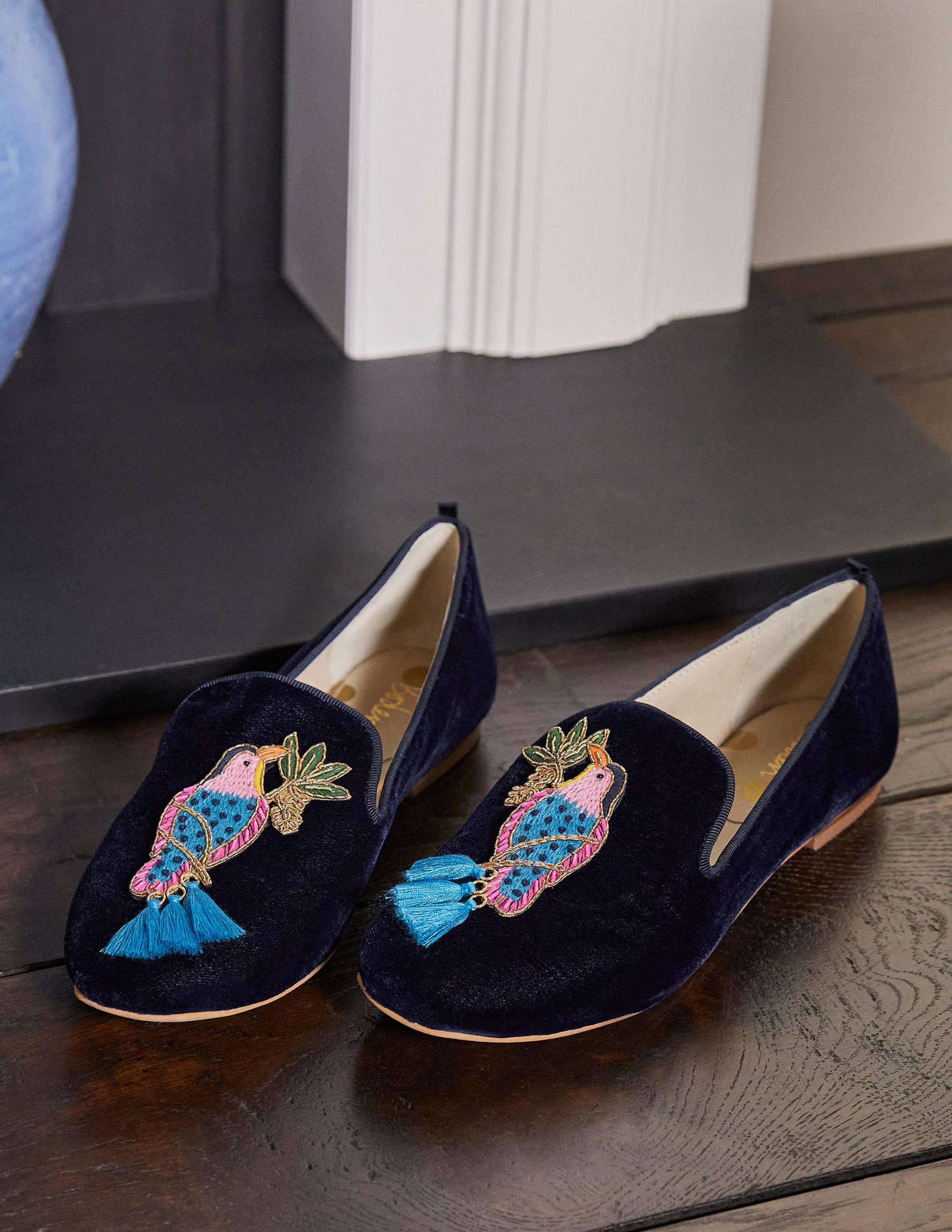 Mocassins ornementés Gabriella NAV Femme Boden, Navy