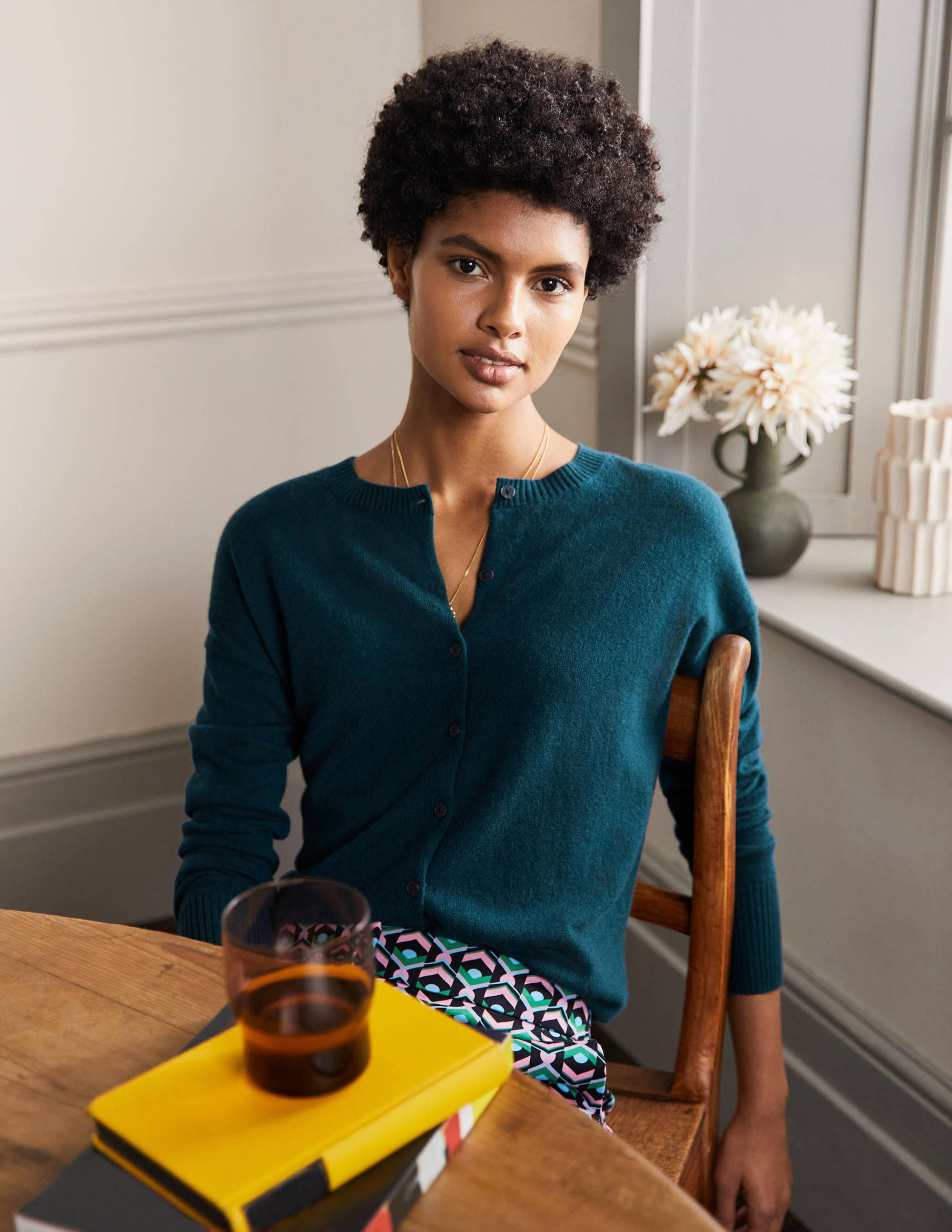 Cardigan décontracté en cachemire STR Femme Boden, Blue