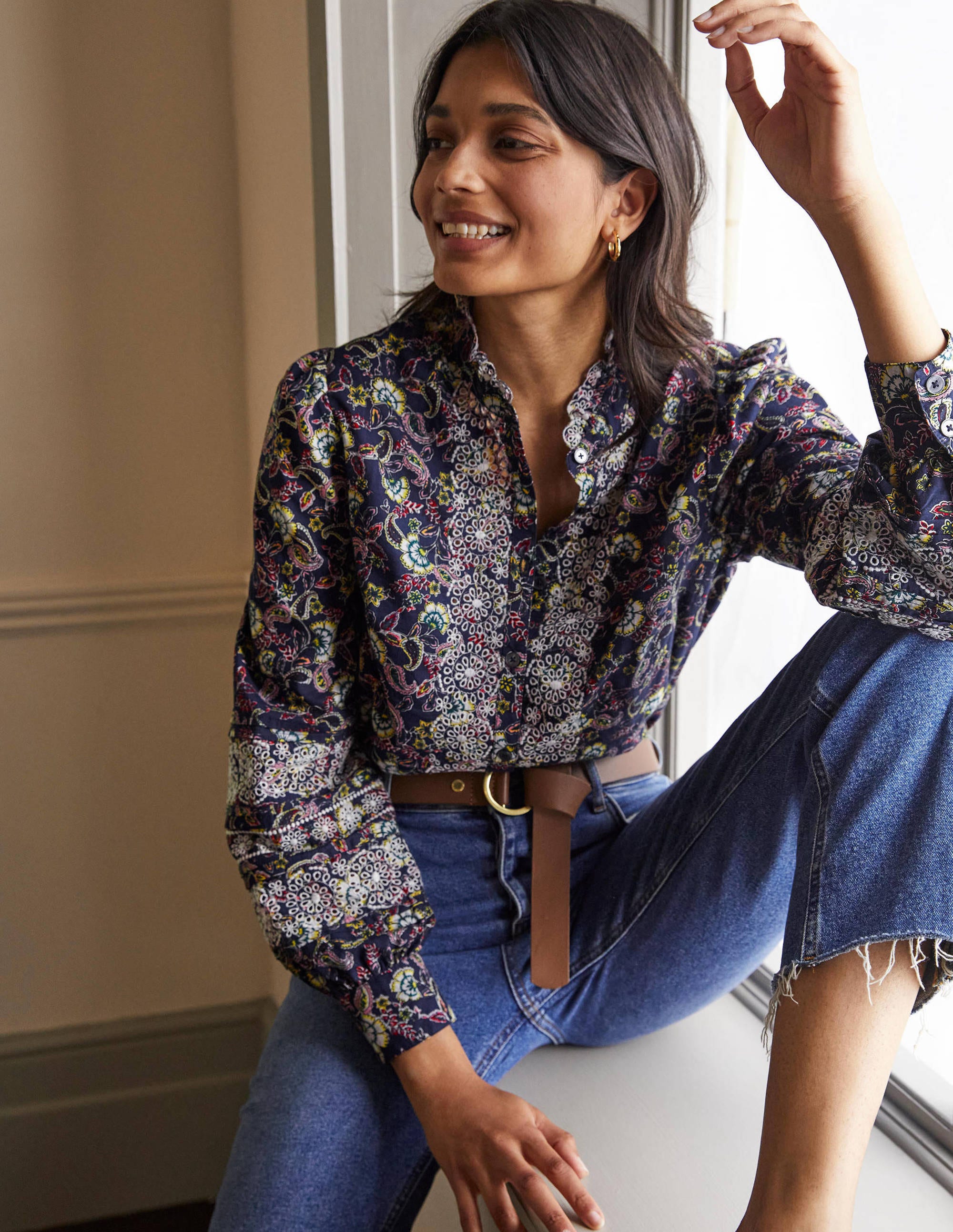 Blouse en coton à broderie anglaise NVY Femme Boden, Navy