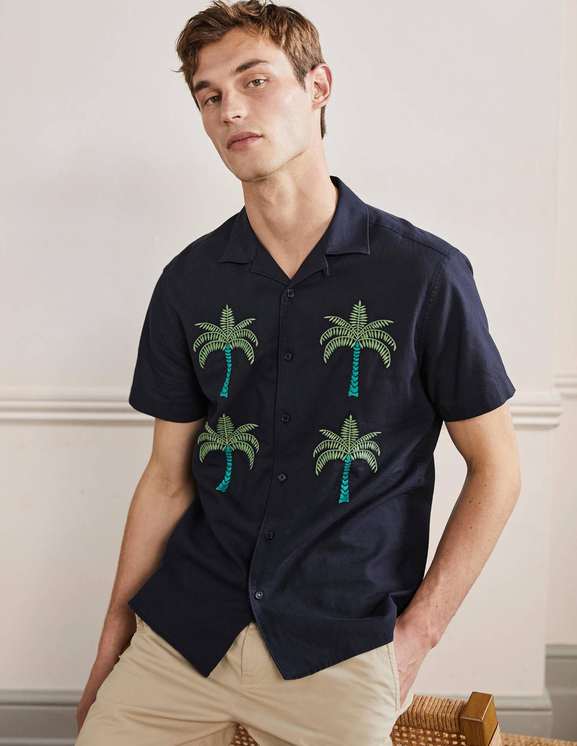 Chemise avec col à revers en lin et coton NAV Homme Boden, Navy