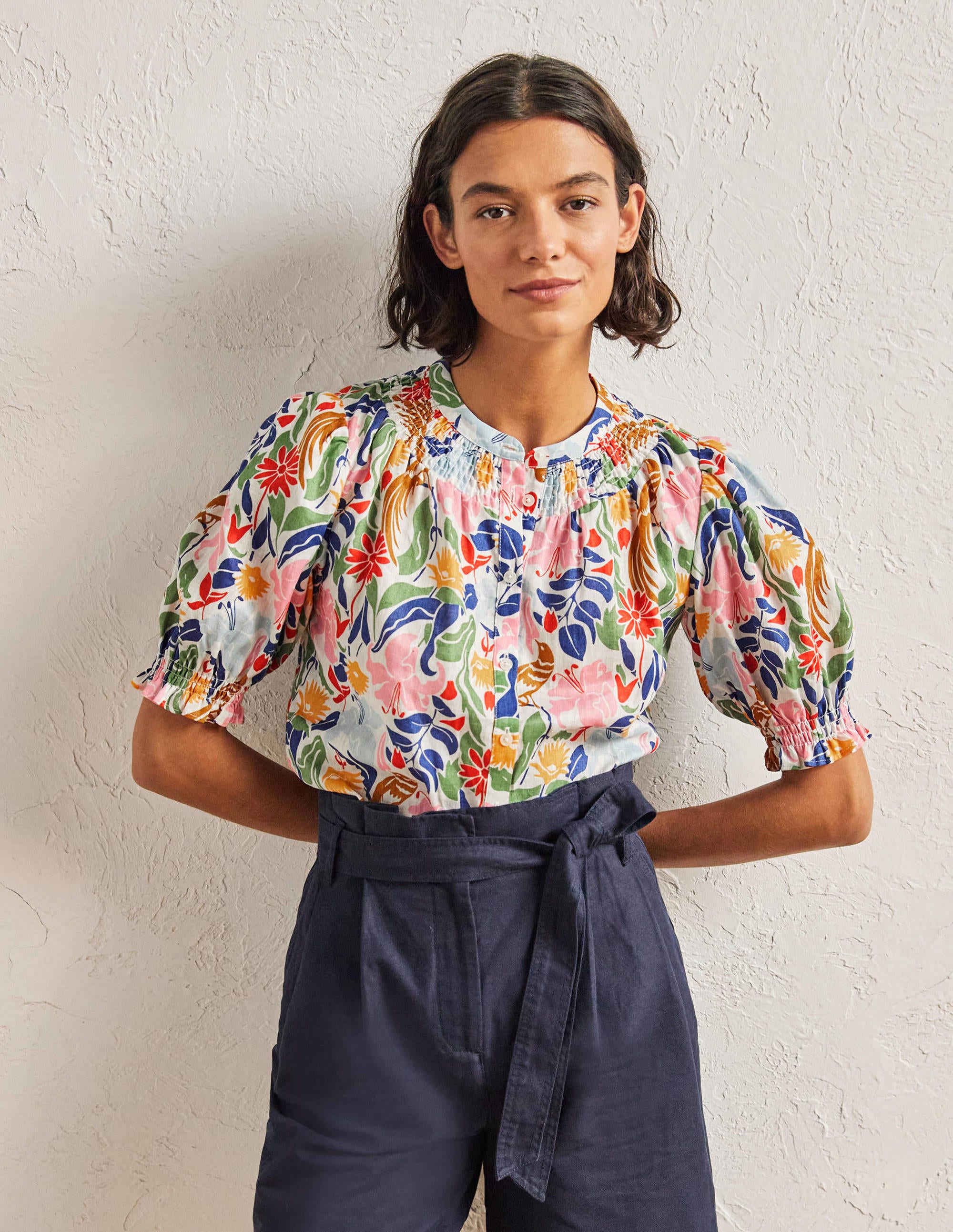 Blouse manches courtes à smocks MUL Femme Boden, Ivory